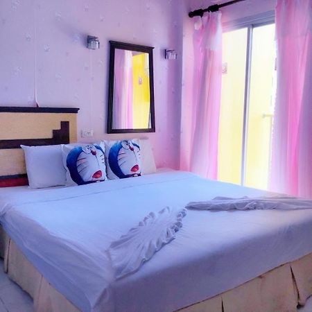 Sea U Honey Hotel Patong Екстериор снимка