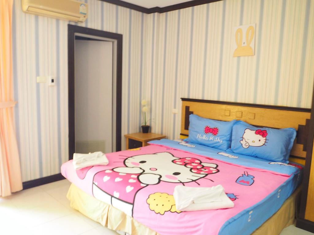 Sea U Honey Hotel Patong Екстериор снимка