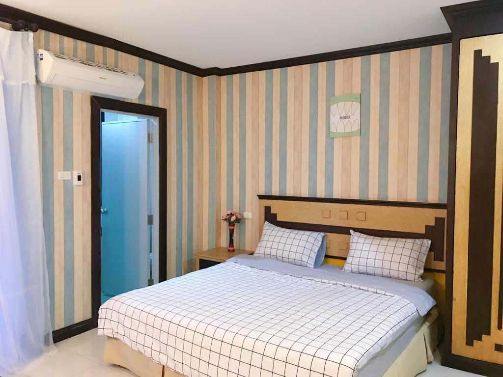 Sea U Honey Hotel Patong Екстериор снимка