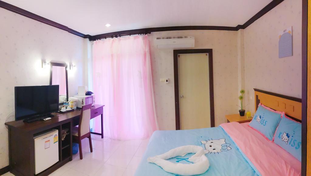 Sea U Honey Hotel Patong Екстериор снимка