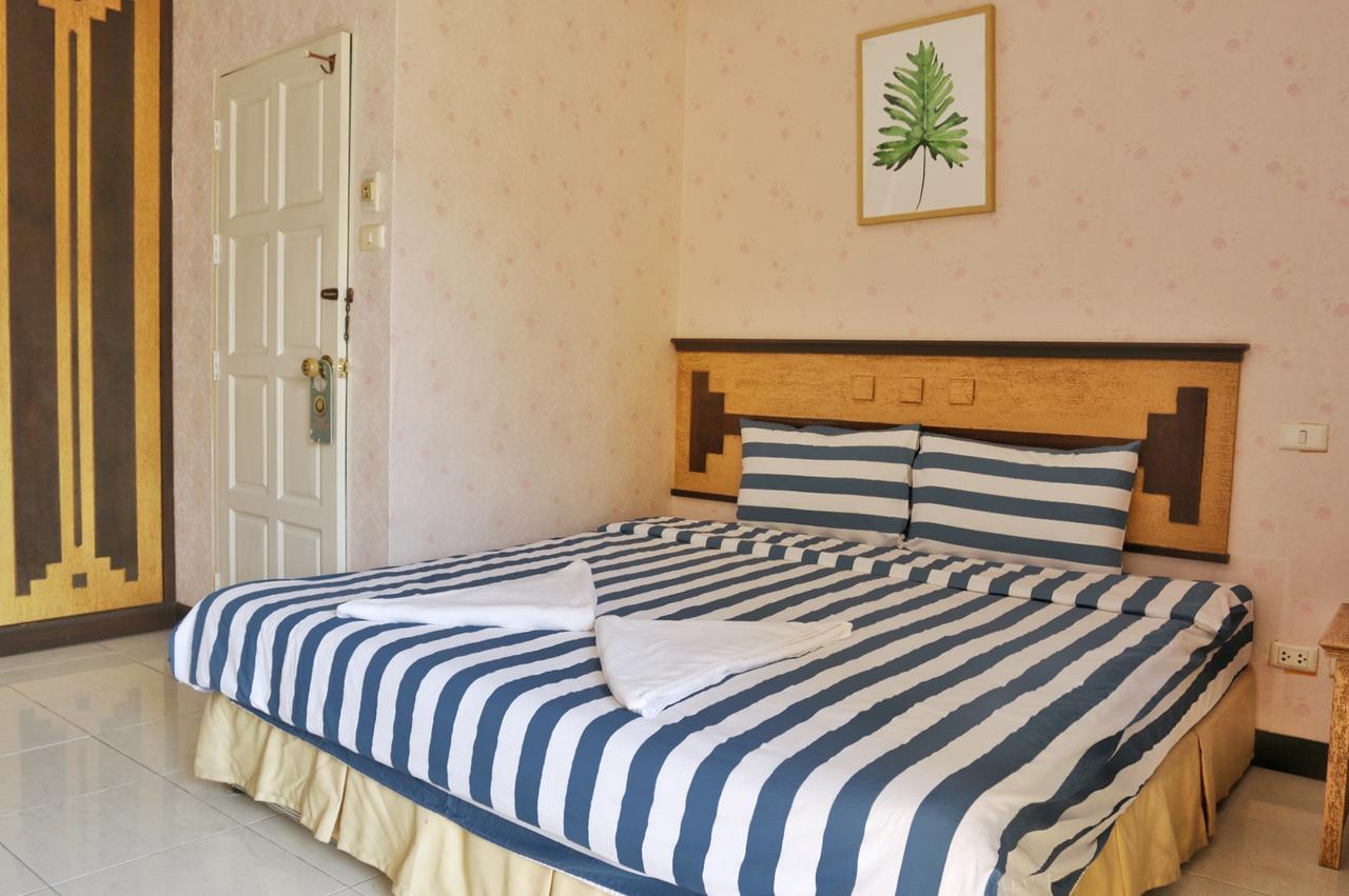 Sea U Honey Hotel Patong Екстериор снимка