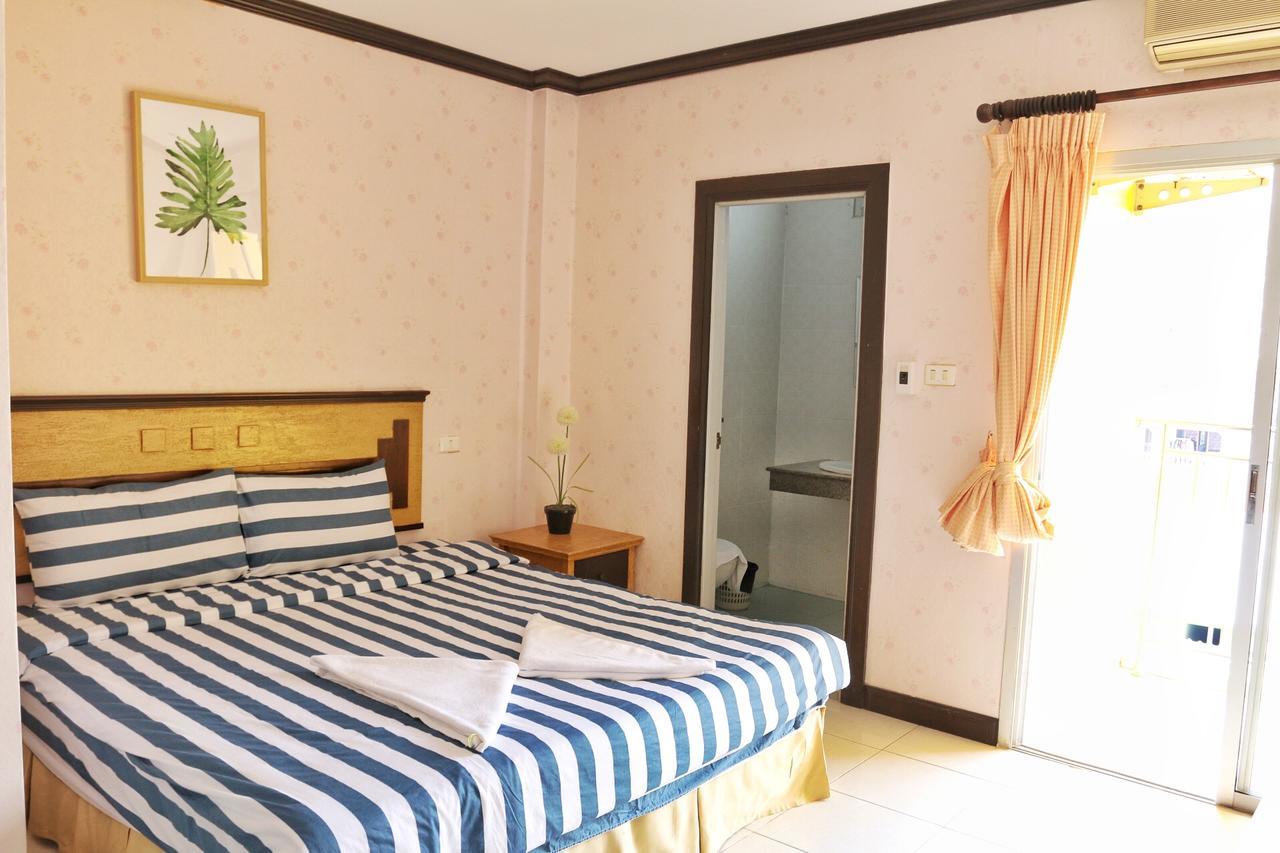 Sea U Honey Hotel Patong Екстериор снимка