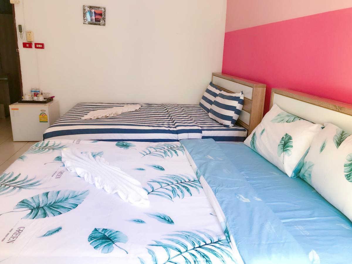 Sea U Honey Hotel Patong Екстериор снимка