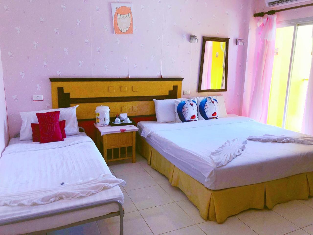 Sea U Honey Hotel Patong Екстериор снимка