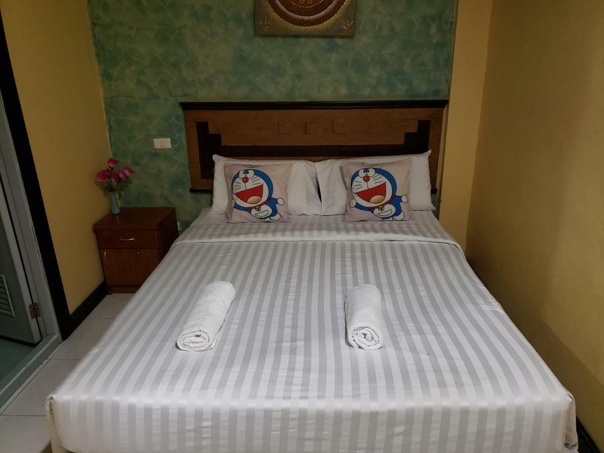 Sea U Honey Hotel Patong Екстериор снимка